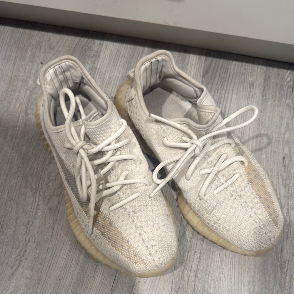 Adidas Yeezy Boost 350 V2 in Cream White